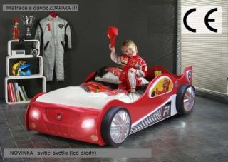 auto postel monza červená