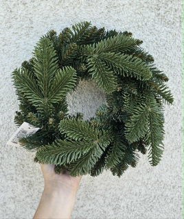 Věnec chvojí NOBILIS - 30 cm malý